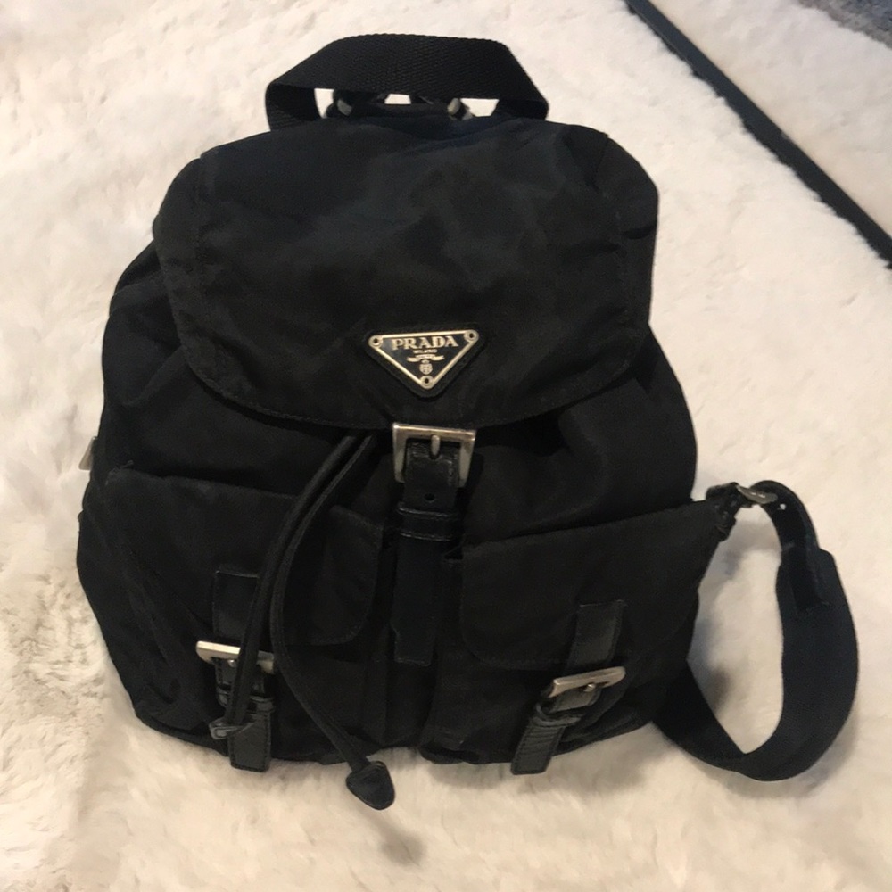 ⭐️ Authentic Prada Mini Nylon Drawstring Backpack - Picture 2 of 16